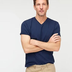 NWT J CREW ESSENTIALS V NECK TEE IN VINTAGE NAVY BLUE TALL WASH SIZE LT & XL